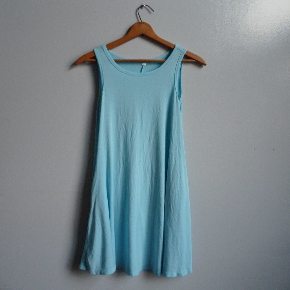 SOLD. Sleeveless Casual Loose T-Shirt Dress - Picture 3 of 8